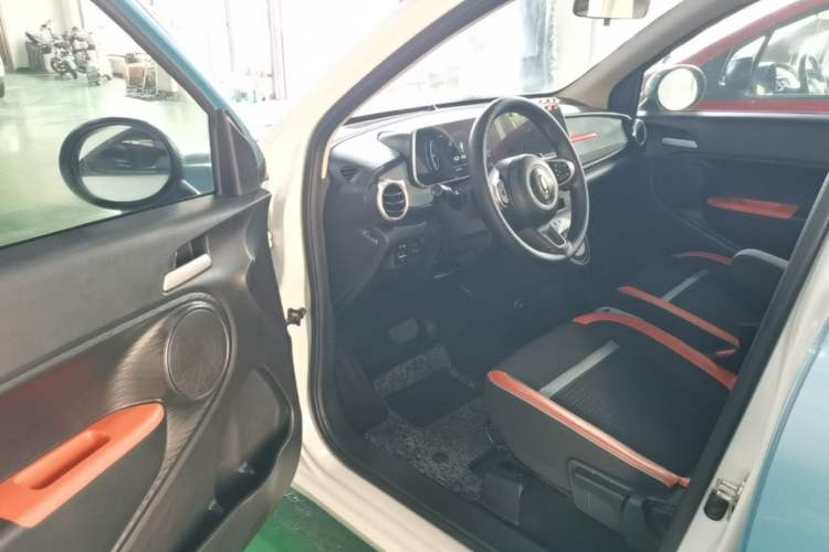 Used ORA Black Cat 2022 351 km Range Comfort Version Ternary Lithium Driver Seat