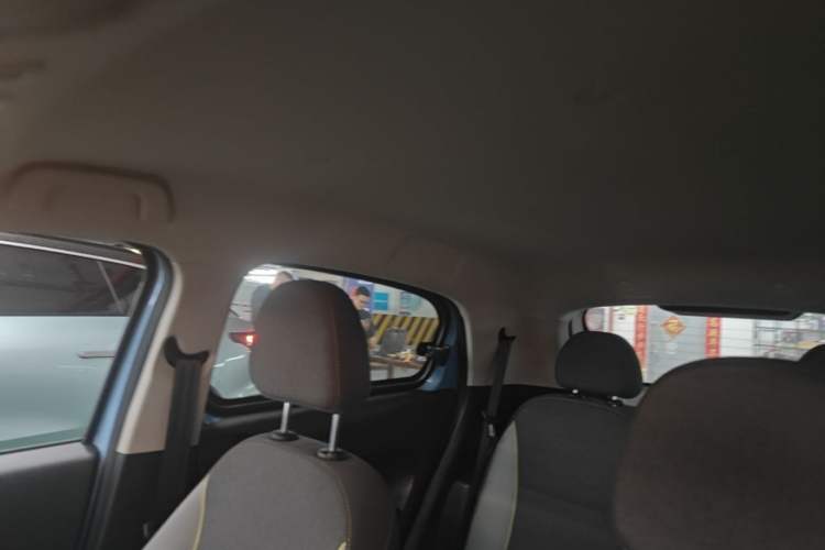 Used ORA Black Cat 2022 351 km Standard Version Ternary Lithium Headliner