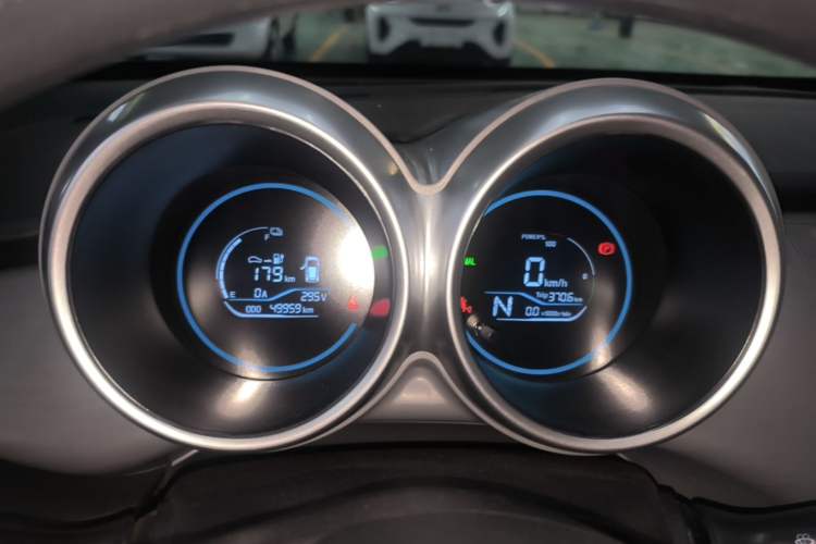 Used ORA Black Cat 2022 301km Base Version Ternary Lithium Instrument Cluster