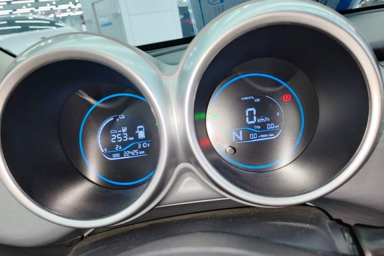 Used ORA Black Cat 2022 301km Base Version Ternary Lithium Instrument Cluster
