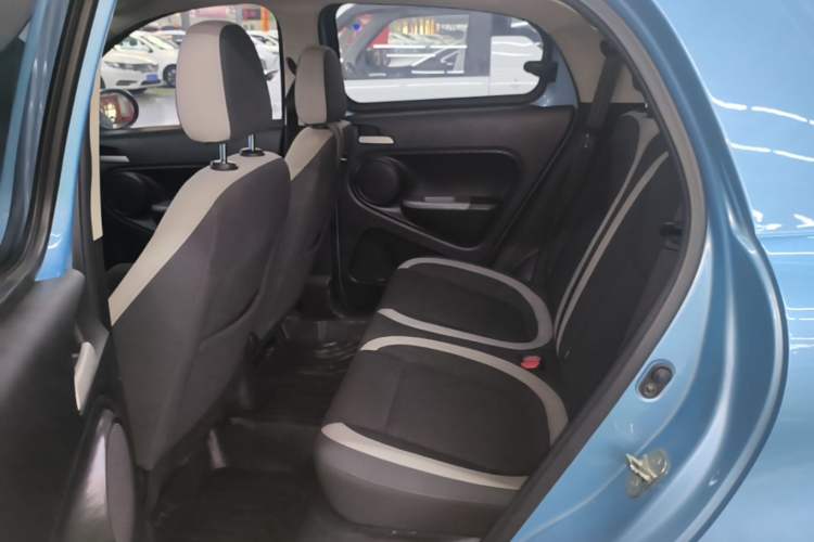 Used ORA Black Cat 2022 301km Base Version Ternary Lithium Left Rear Seat