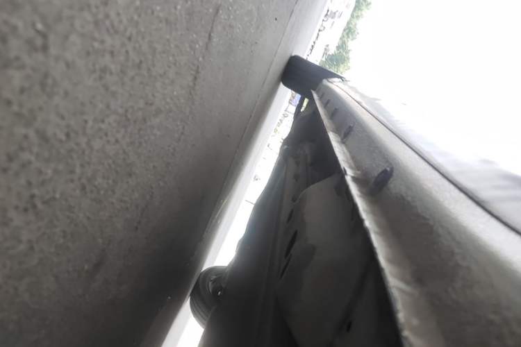 Used ORA Black Cat 2022 301km "Cute Pet" Version – Lithium Iron Phosphate Left Side Sill
