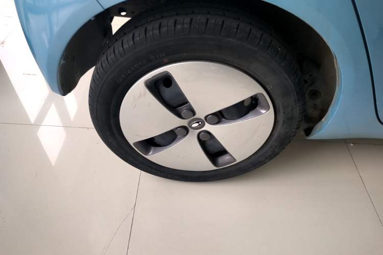 Used ORA Black Cat 2022 301km "Cute Pet" Version – Lithium Iron Phosphate Right Rear Wheel Hub