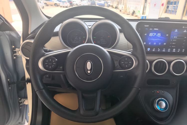 Used ORA Black Cat 2022 301km "Cute Pet" Version – Lithium Iron Phosphate Steering Wheel