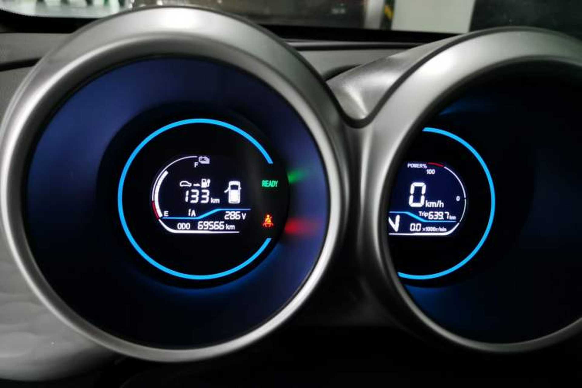 Used ORA Black Cat 2022 301km Base Version Ternary Lithium Instrument Cluster