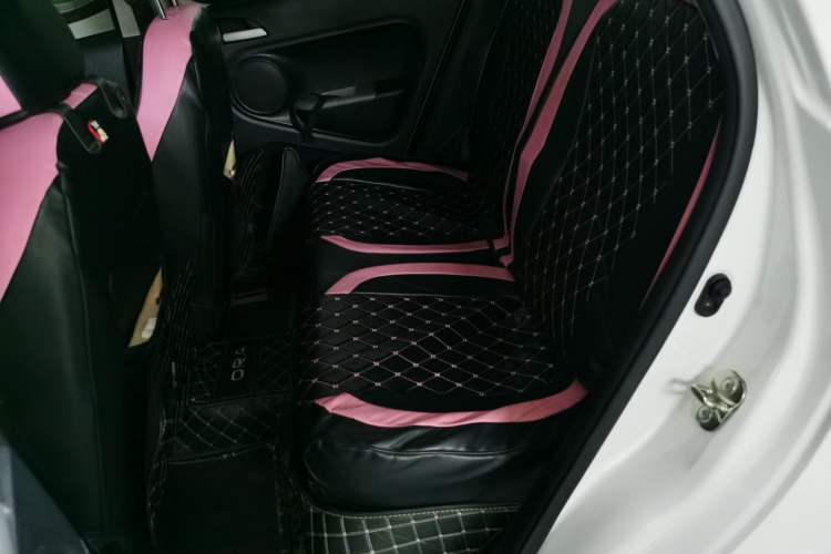 Used ORA Black Cat 2022 301km Base Version Ternary Lithium Interior 4