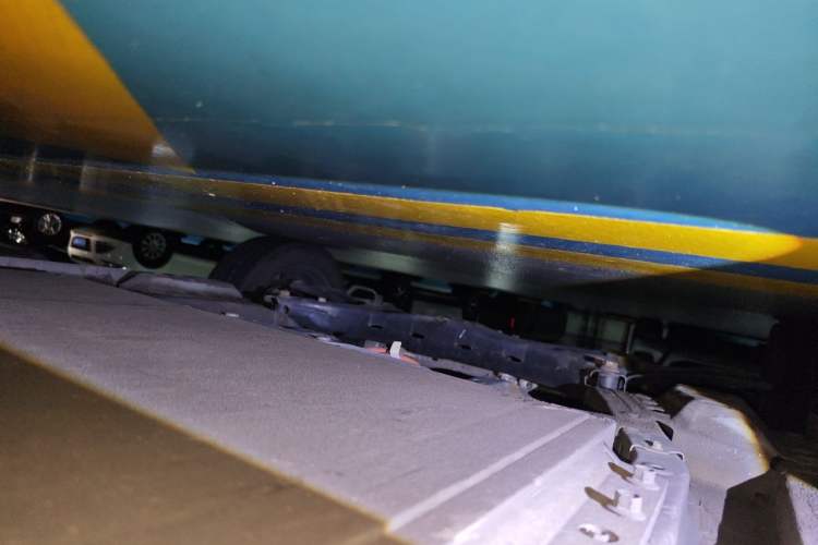 Used ORA Black Cat 2022 Updated Version 301 km Cute Pet Edition Lithium Iron Phosphate Chassis Front Left