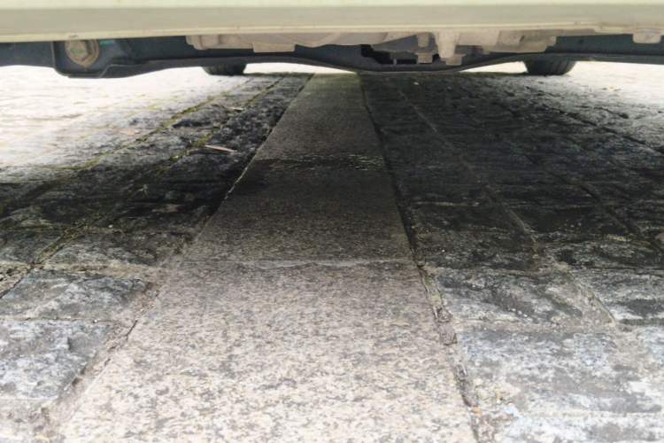 Used ORA Black Cat 2022 Updated Version 301 km Cute Pet Edition Lithium Iron Phosphate Chassis Front