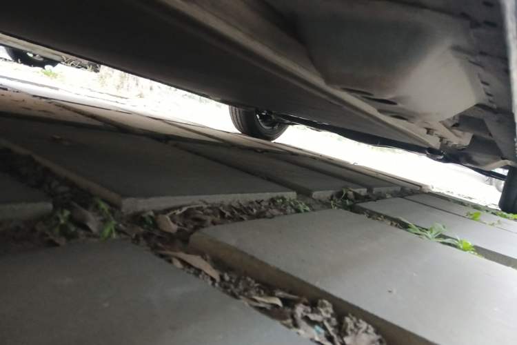 Used ORA Black Cat 2022 301km "Cute Pet" Version – Lithium Iron Phosphate Chassis Rear Right
