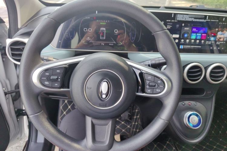 Used ORA Black Cat 2022 351 km Range Comfort Version Ternary Lithium Steering Wheel