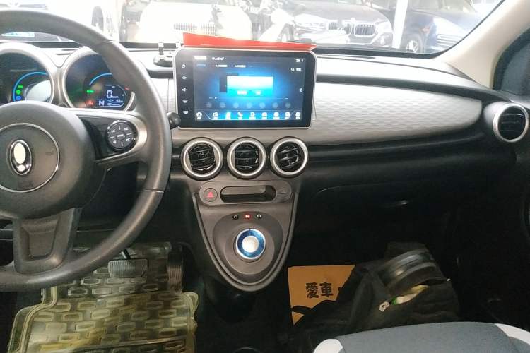 Used ORA Black Cat 2022 301km "Cute Pet" Version – Lithium Iron Phosphate Audio And AC Panel