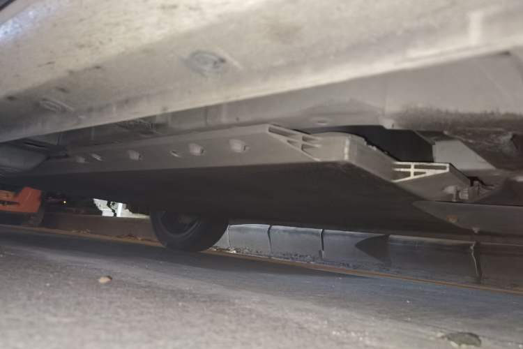 Used ORA Black Cat 2022 351 km Range Comfort Version Ternary Lithium Chassis Front Right
