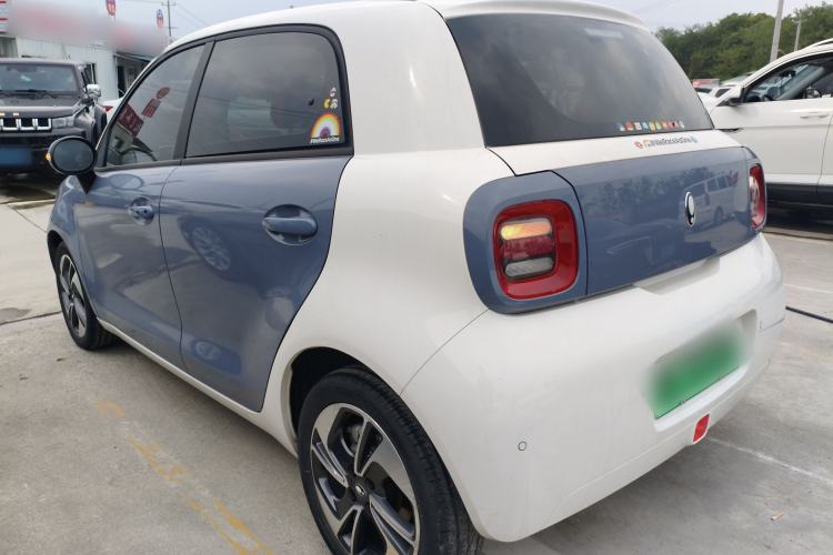 Used ORA Black Cat 2022 351 km Range Luxury Version Lithium-Ion Battery Exterior 2