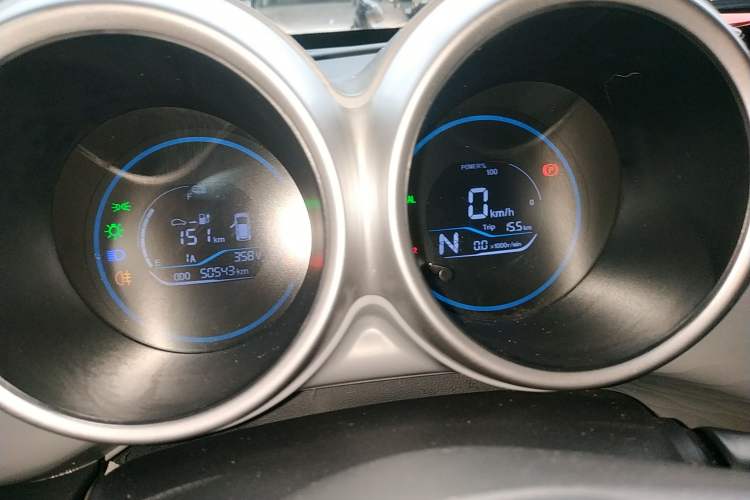 Used ORA Black Cat 2022 301km "Cute Pet" Version – Lithium Iron Phosphate Instrument Cluster