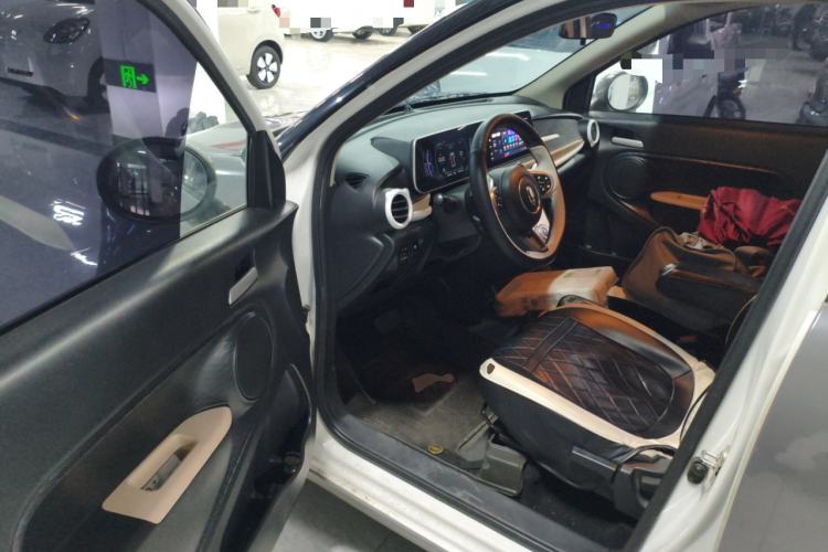 Used ORA Black Cat 2022 351 km Range Comfort Version Ternary Lithium Interior 3