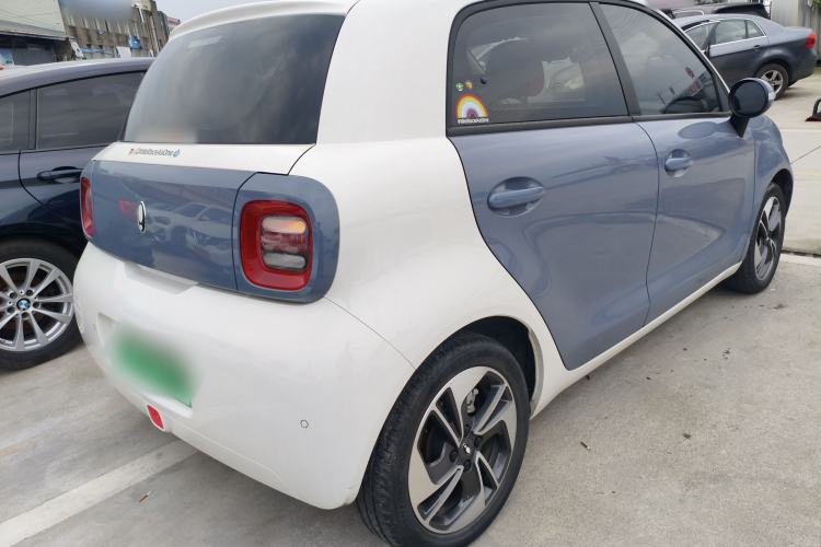 Used ORA Black Cat 2022 351 km Range Luxury Version Lithium-Ion Battery Rear Right 45 Deg