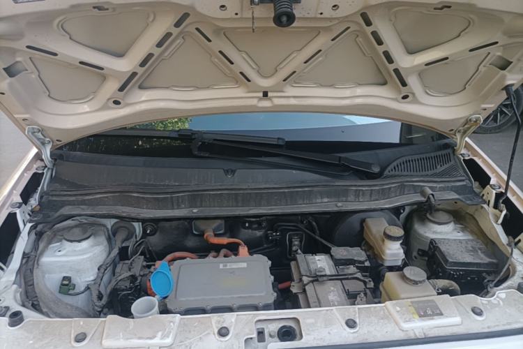 Used ORA Black Cat 2022 301km "Cute Pet" Version – Lithium Iron Phosphate Engine Bay