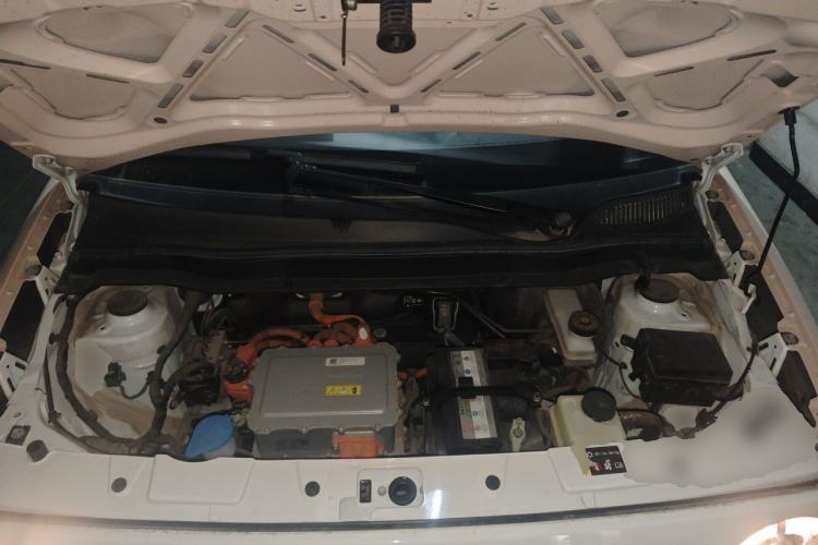 Used ORA Black Cat 2022 301km "Cute Pet" Version – Lithium Iron Phosphate Engine Bay