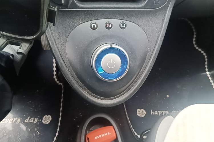 Used ORA Black Cat 2022 301km "Cute Pet" Version – Lithium Iron Phosphate Gear Lever