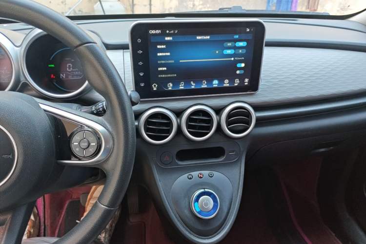 Used ORA Black Cat 2022 301km Base Version Ternary Lithium Audio And AC Panel