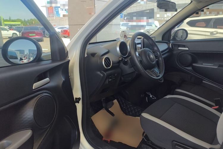 Used ORA Black Cat 2022 Updated Version 301 km Cute Pet Edition Lithium Iron Phosphate Driver Seat