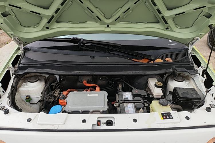 Used ORA Black Cat 2022 301km "Cute Pet" Version – Lithium Iron Phosphate Engine Bay
