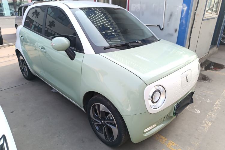 Used ORA Black Cat 2022 351 km Range Luxury Version Lithium-Ion Battery Exterior 1