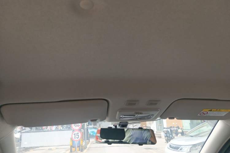 Used ORA Black Cat 2022 351 km Standard Version Ternary Lithium Headliner