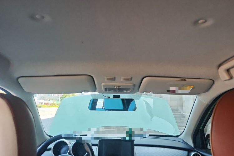 Used ORA Black Cat 2022 301km Base Version Ternary Lithium Headliner