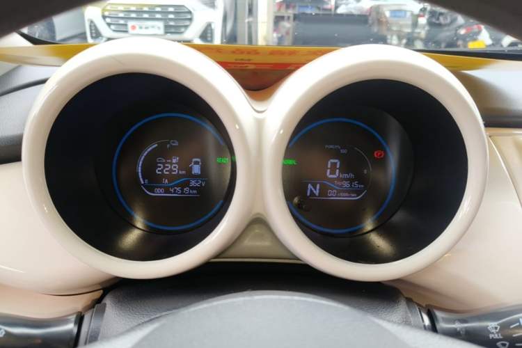 Used ORA Black Cat 2022 301km "Cute Pet" Version – Lithium Iron Phosphate Instrument Cluster