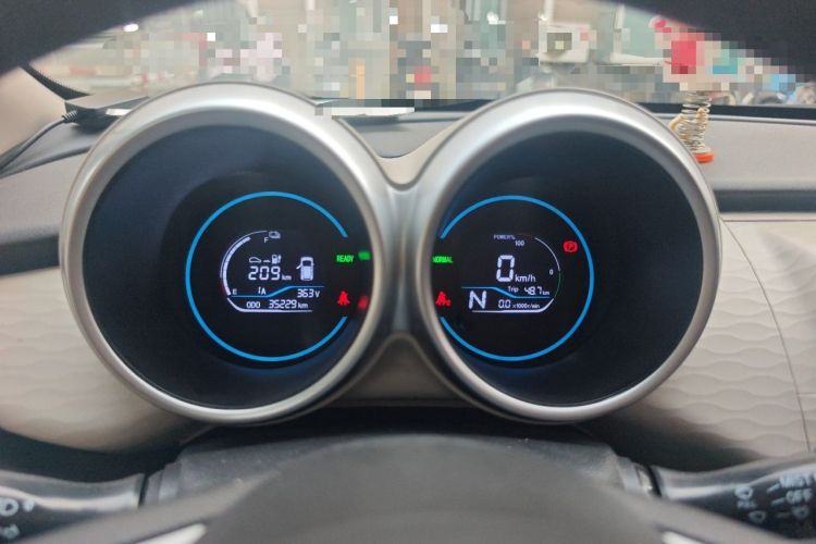 Used ORA Black Cat 2022 Updated Version 301 km Cute Pet Edition Lithium Iron Phosphate Instrument Cluster