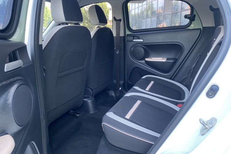 Used ORA Black Cat 2022 351 km Range Comfort Version Ternary Lithium Interior 4