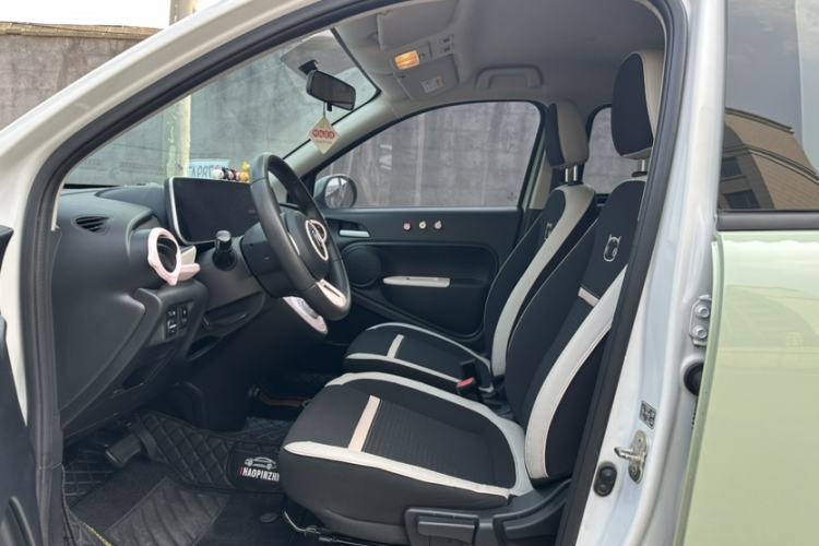 Used ORA Black Cat 2022 351 km Range Comfort Version Ternary Lithium Interior 7