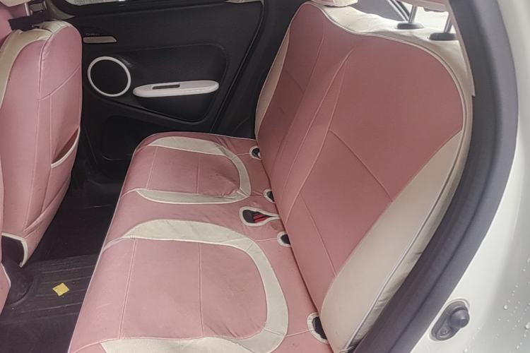 Used ORA Black Cat 2022 301km "Cute Pet" Version – Lithium Iron Phosphate Left Rear Seat