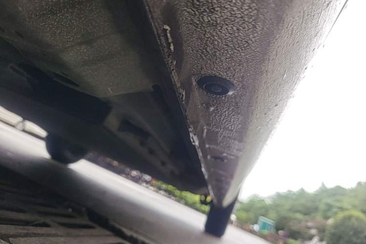 Used ORA Black Cat 2022 301km "Cute Pet" Version – Lithium Iron Phosphate Left Side Sill