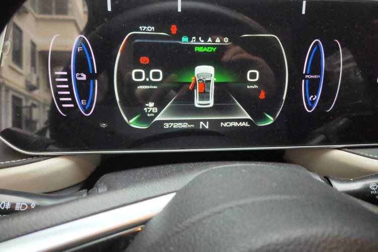Used ORA Black Cat 2022 351 km Range Comfort Version Ternary Lithium Odometer Close Up