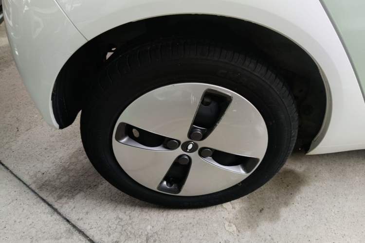 Used ORA Black Cat 2022 301km "Cute Pet" Version – Lithium Iron Phosphate Right Rear Wheel Hub