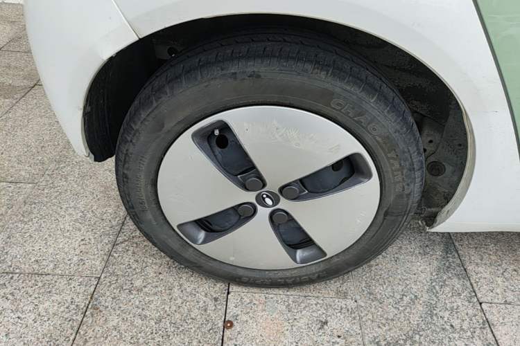 Used ORA Black Cat 2022 301km "Cute Pet" Version – Lithium Iron Phosphate Right Rear Wheel Hub
