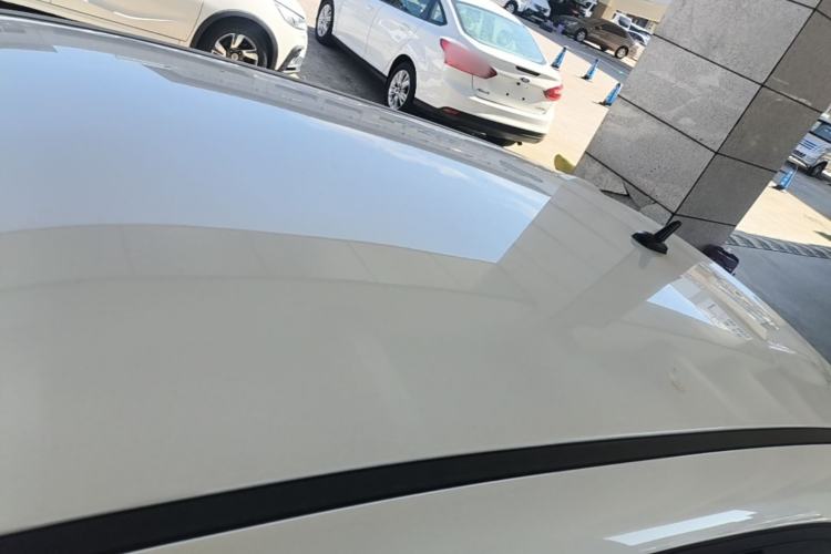 Used ORA Black Cat 2022 Updated Version 301 km Cute Pet Edition Lithium Iron Phosphate Roof