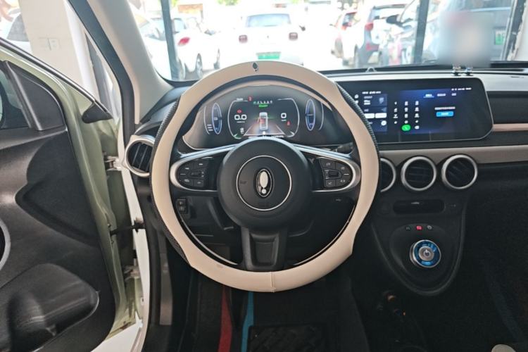 Used ORA Black Cat 2022 351 km Range Comfort Version Ternary Lithium Steering Wheel