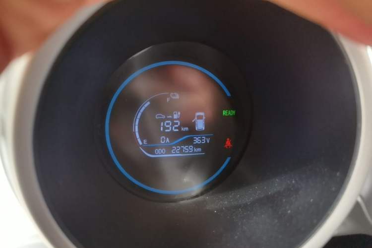 Used ORA Black Cat 2022 Updated Version 301 km Cute Pet Edition Lithium Iron Phosphate Instrument Cluster