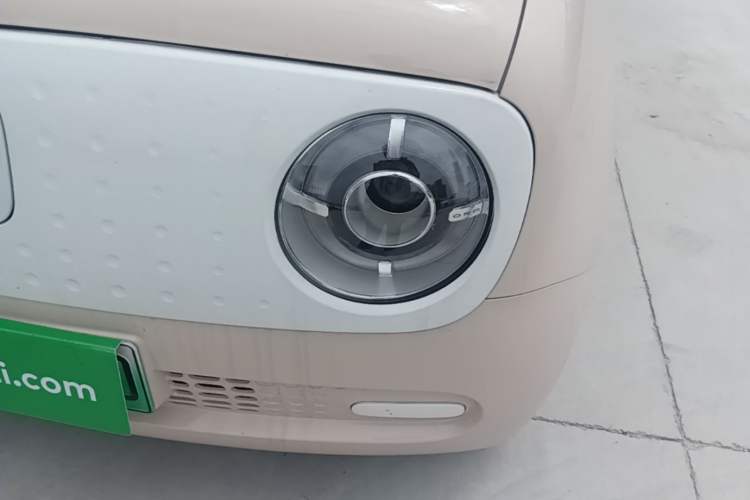 Used ORA Black Cat 2022 301km "Cute Pet" Version – Lithium Iron Phosphate Left Front Headlight