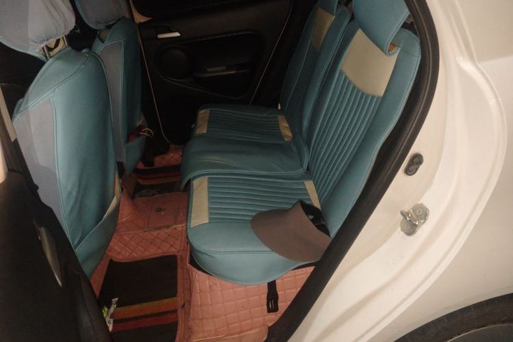 Used ORA Black Cat 2022 301km "Cute Pet" Version – Lithium Iron Phosphate Left Rear Seat