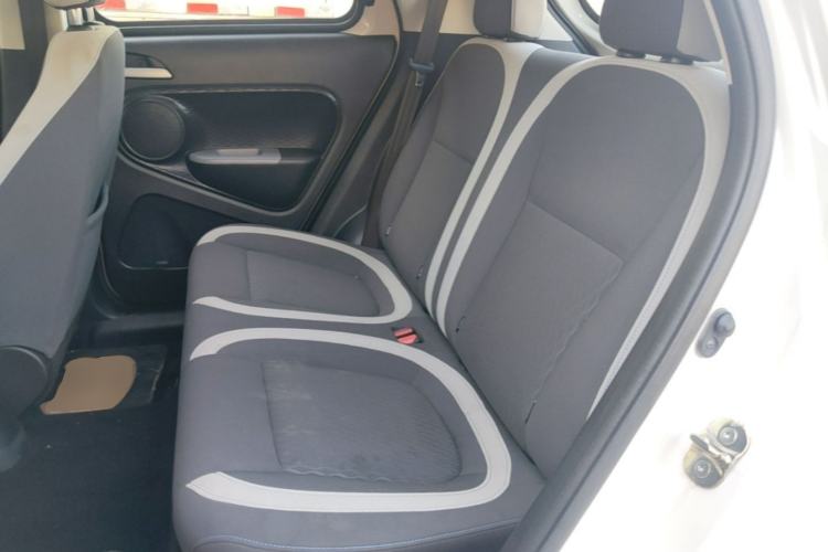 Used ORA Black Cat 2022 301km "Cute Pet" Version – Lithium Iron Phosphate Left Rear Seat