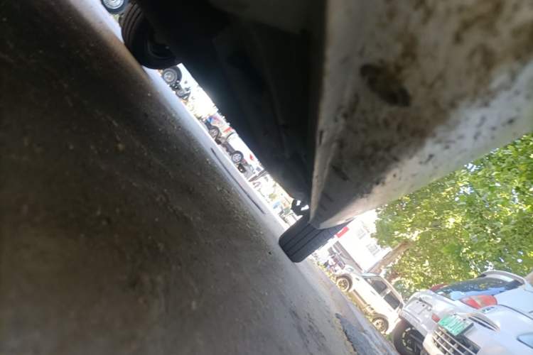 Used ORA Black Cat 2022 301km "Cute Pet" Version – Lithium Iron Phosphate Left Side Sill