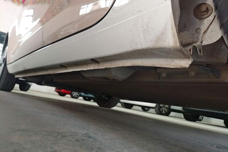 Used ORA Black Cat 2022 Updated Version 301 km Cute Pet Edition Lithium Iron Phosphate Left Side Sill