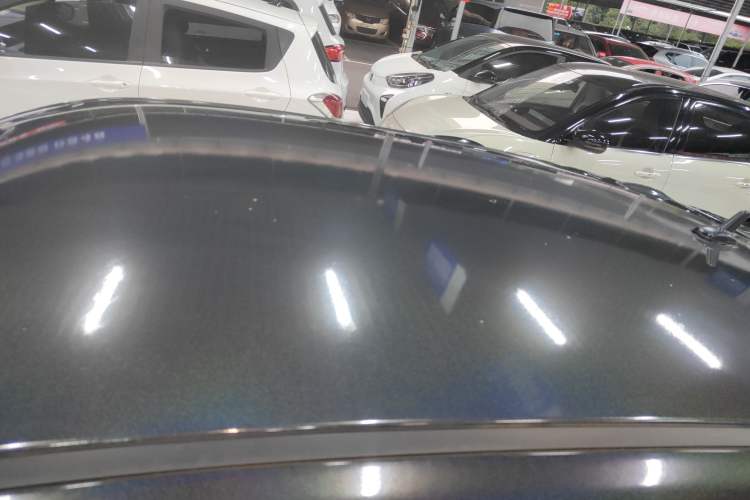 Used ORA Black Cat 2022 301km "Cute Pet" Version – Lithium Iron Phosphate Roof