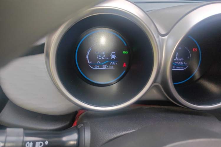 Used ORA Black Cat 2022 301km Base Version Ternary Lithium Odometer Close Up