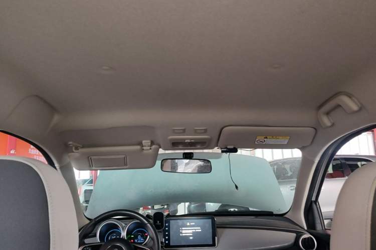 Used ORA Black Cat 2022 301km "Cute Pet" Version – Lithium Iron Phosphate Headliner