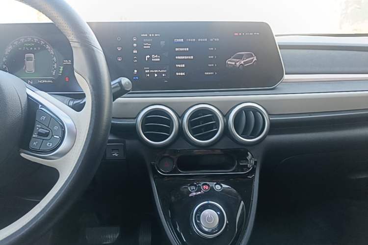 Used ORA Black Cat 2022 351 km Comfort Version Ternary Lithium Audio And AC Panel